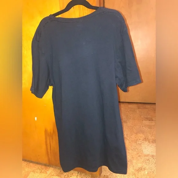 Gildan Softstyle Black short sleeve shirt “Love You More” print. Size S/P/CH - Picture 2 of 5